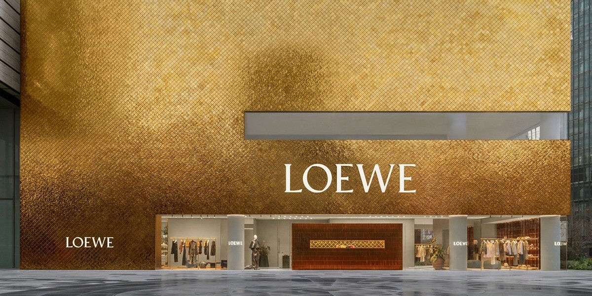mainly being the peak Loewe Outlet season for wedding