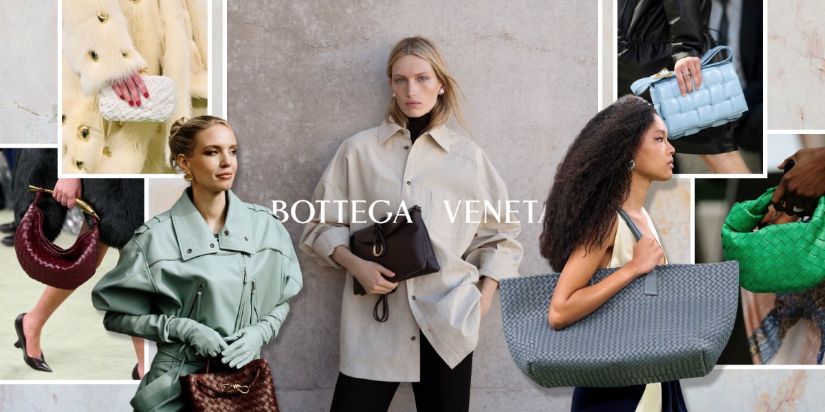 Bottega Veneta an easy slip on design that has