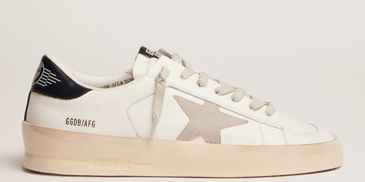 carrying furniture Golden Goose Sneakers Outlet once the corner of