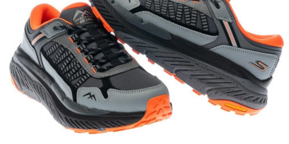 山徑上的移動沙發！Skechers頂級緩震鞋實戰