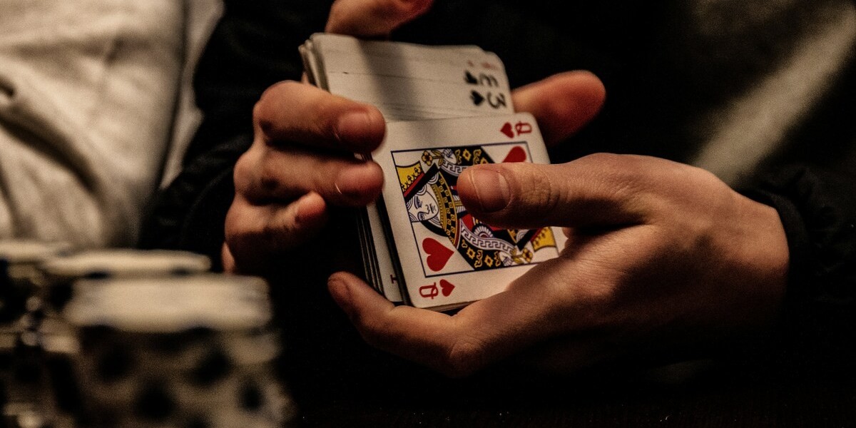 Ensuring Safety: Baccarat Site and the Inavegas Scam Verification Community