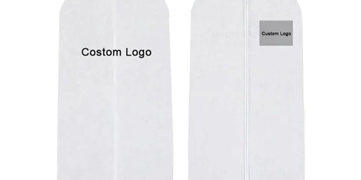 Exclusive Customization: Luxury Dust Cover Suit Bags, Caring for Every Inch of Fabric