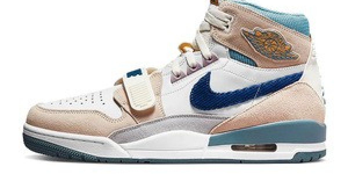 รวมไอคอนิกจาก adidas ตั้งแต่รองเท้าสตั๊ดถึงสนีกเกอร์ไลฟ์สไตล์สุดฮิต